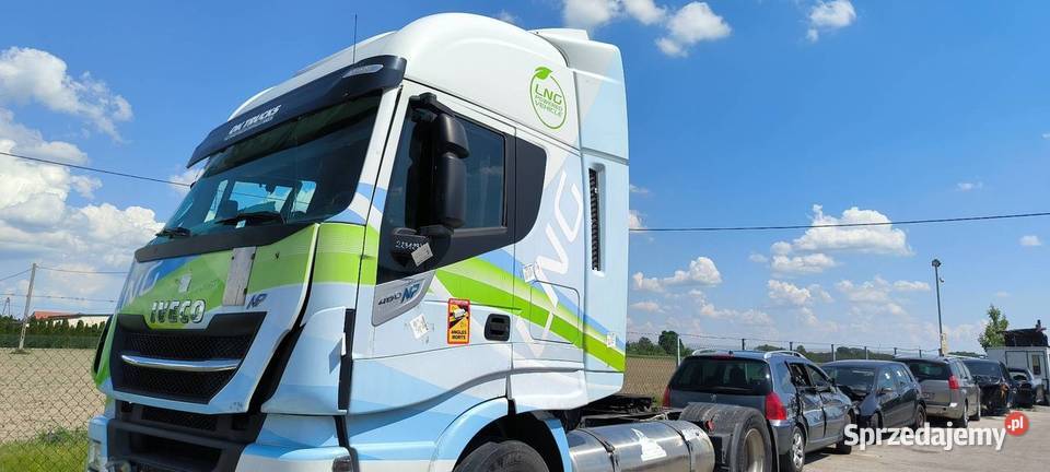 ĆWIARTKA LEWA PRZÓD IVECO STRALIS AS440STP LNG osobowe Pozostałe Lipno