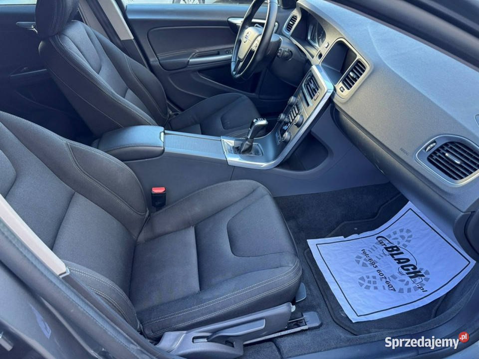 Volvo V60 Cross Country Pisemna Gwarancja 12 Volvo Konin sprzedam