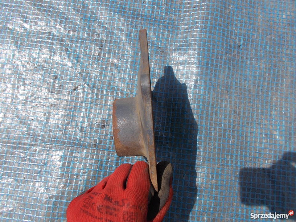 Pokrywa rozrządu Ford Holland 87840219 nieuszkodzony Spławie