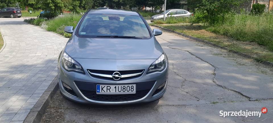 Opel Astra 14T BiXeny 2015r sprzedam
