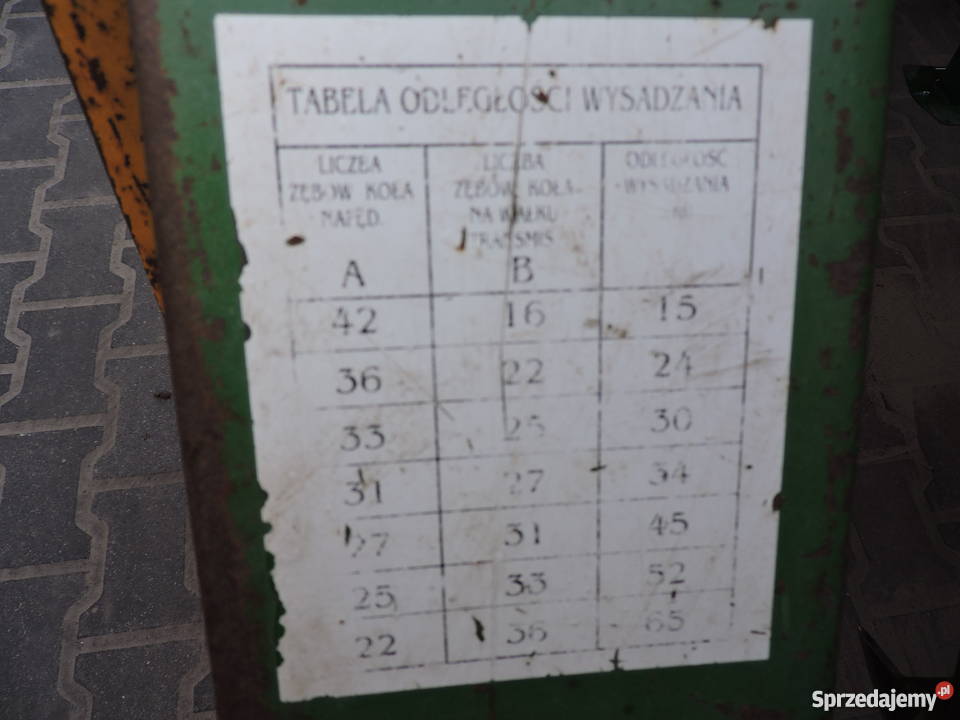 Sadzarka Karuzelowa do Warzyw nieuszkodzony Młodzieszyn