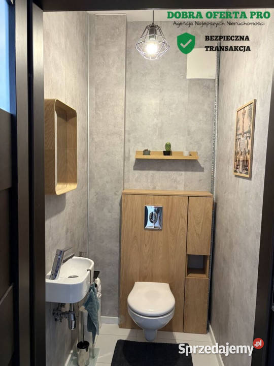 3 pokoje balkon winda miejsce postojowe Gdańsk