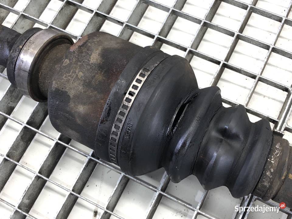 PÓŁOŚ PRAWY PRZÓD PEUGEOT 607 27 204 PRZEGUB