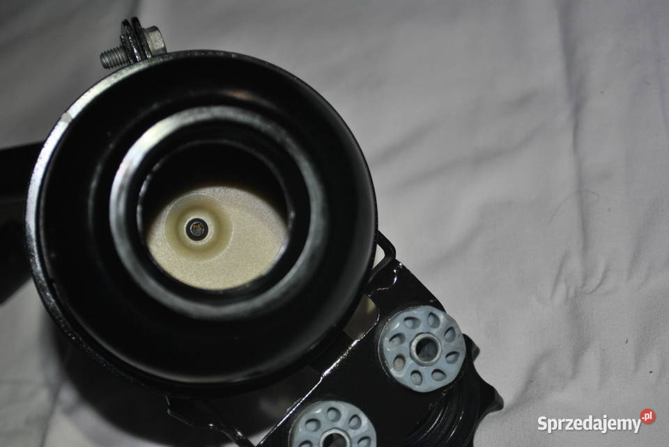 Zbiorniczek płynu wspomagania kierownicy BMW Poręba