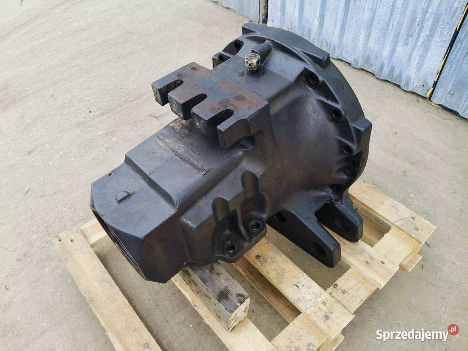 Claas Axion 840 CMatic A31 13r Pochwa zwolnicy Stalewo