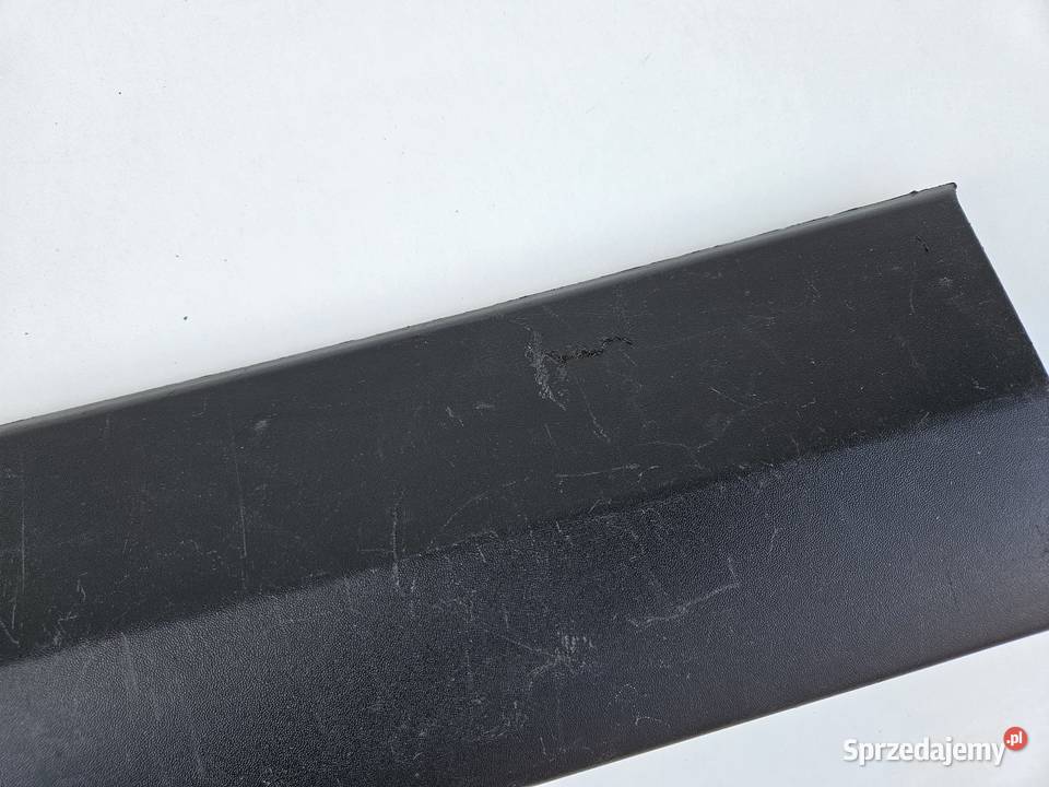 TOYOTA RAV4 IV 1215 LISTWA DRZWI PRAWY PRZÓD osobowe Międzychód