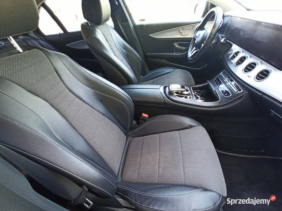 E 300 De salon bezwypadkowy bogaty