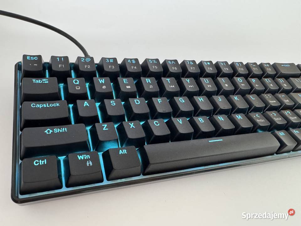 Klawiatura gamingowa mechaniczna 68 klawiszy RGB Klawiatury i myszy Poznań