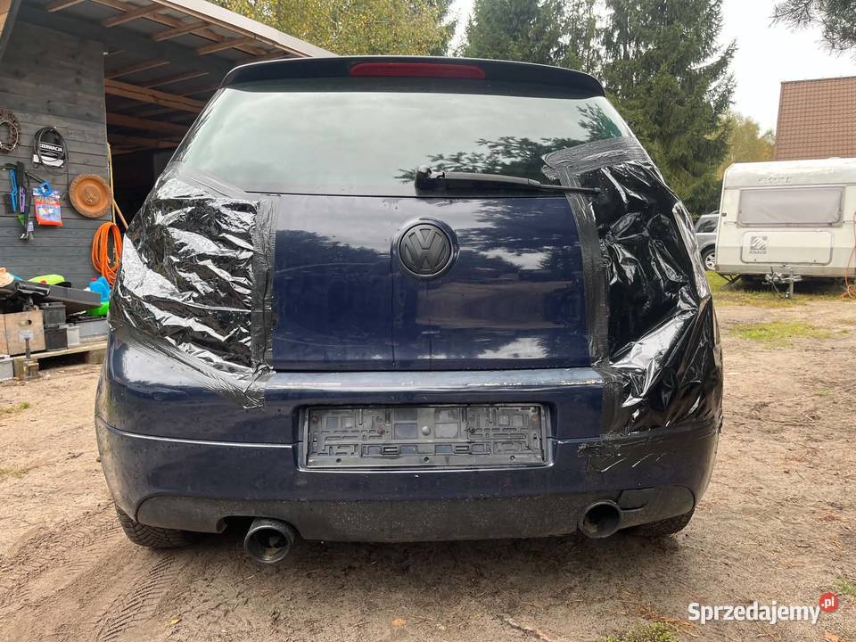 Golf 5 w całości na części Nowy Tomyśl sprzedam