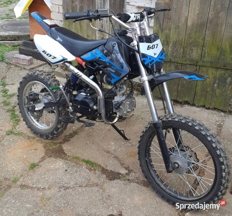 Cross XTR 607 cross