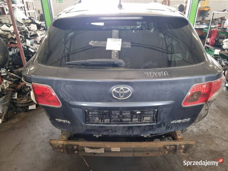 KLAPA TOYOTA AVENSIS T27 8U5