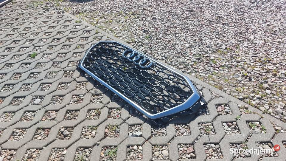 Audi Q3 SLine 83A Chrom grill atrapa 83F853651A Atrapy