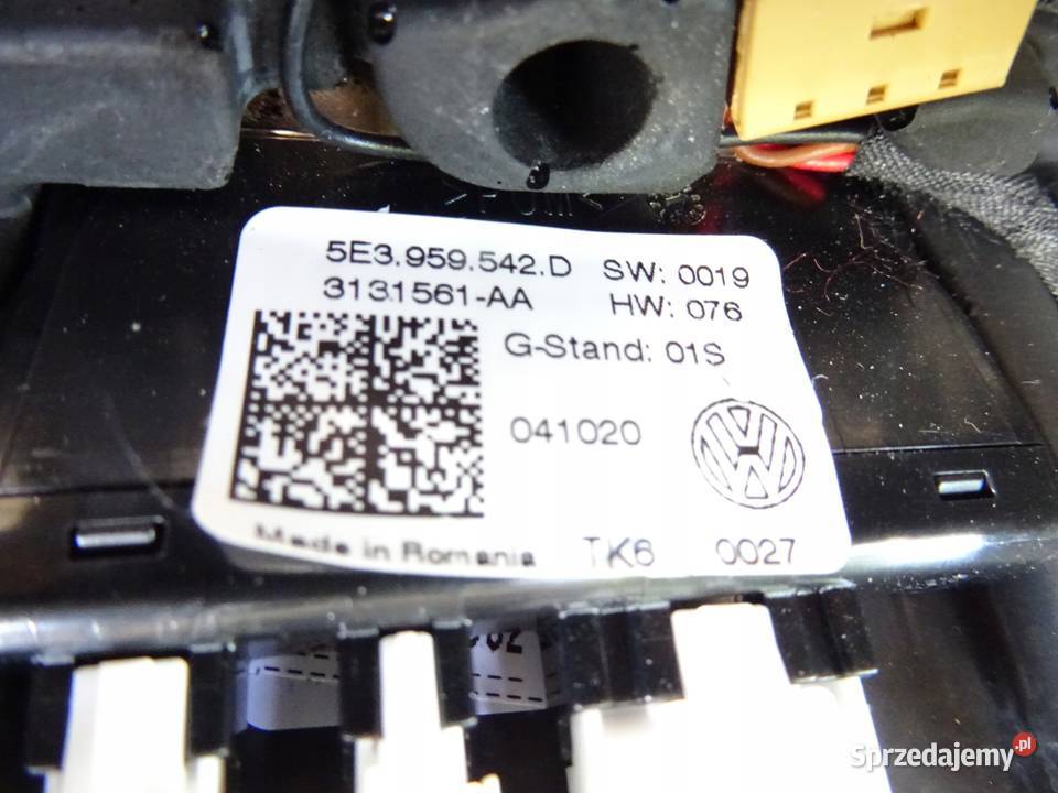 SKODA OCTAVIA IV KIEROWNICA 5E3959542D ŁAPATKI Gorzów Wielkopolski