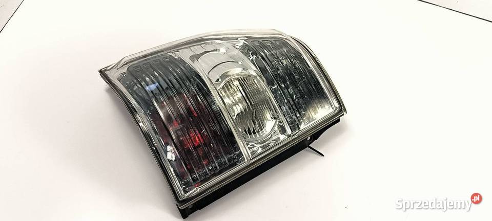 LAMPA LEWA TYŁ MITSHUBISHI PAJERO IV osobowe sprzedam