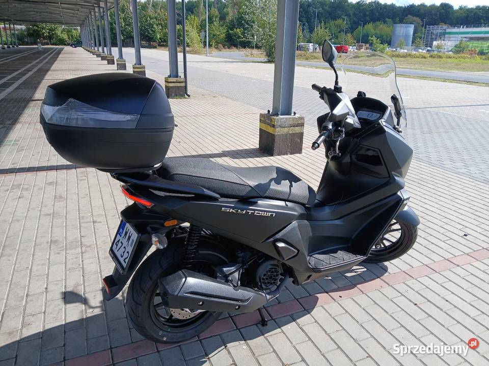 Kymco Skytown 125 czarny lubelskie Puławy sprzedam