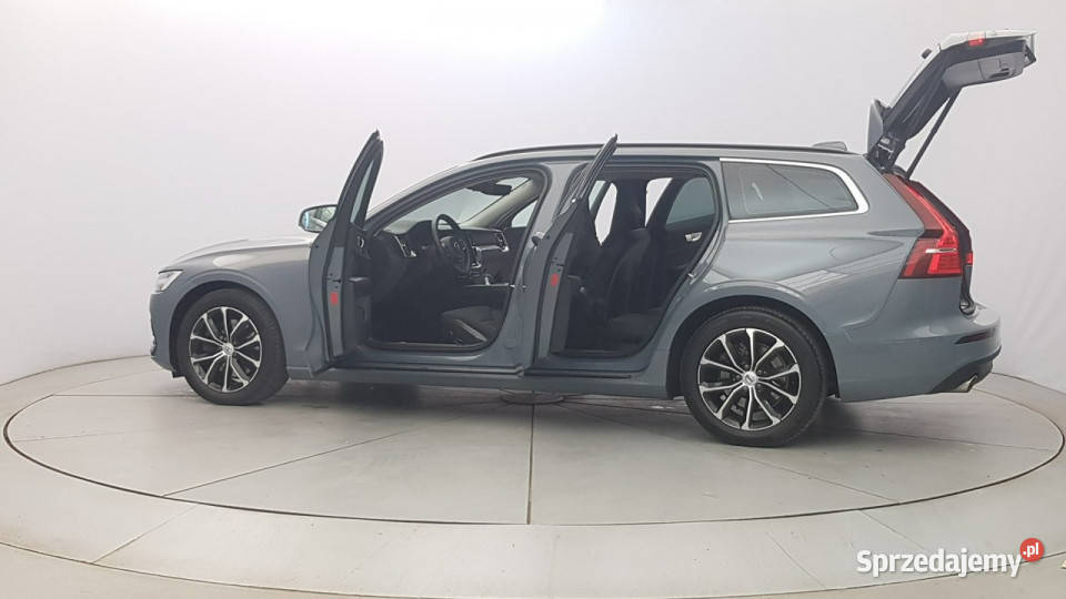 Volvo V60 B4 D Momentum Pro Z Polskiego Salonu Warszawa