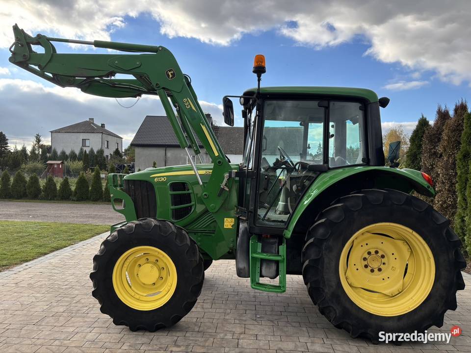 John Deere 6130 z ładowaczem Skrzynia biegów Manualna