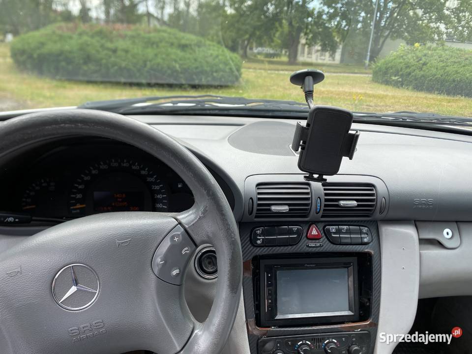 Sprzedam Mercedesa c220 Garbów