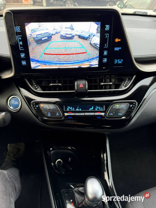 Toyota CHR 18 selection skóra full LED hybryda Łodygowice