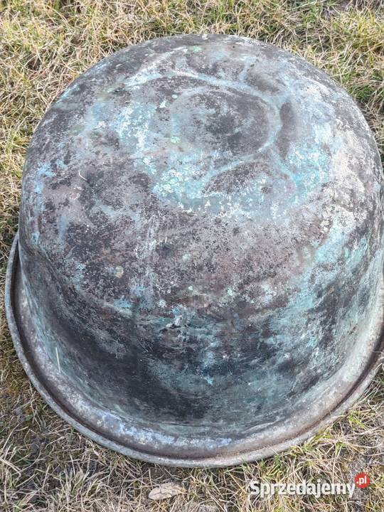 Stary kocioł miedziany