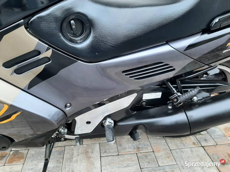 Honda cbr 1000 dual 1996 88 72kw manualna Chobrzany