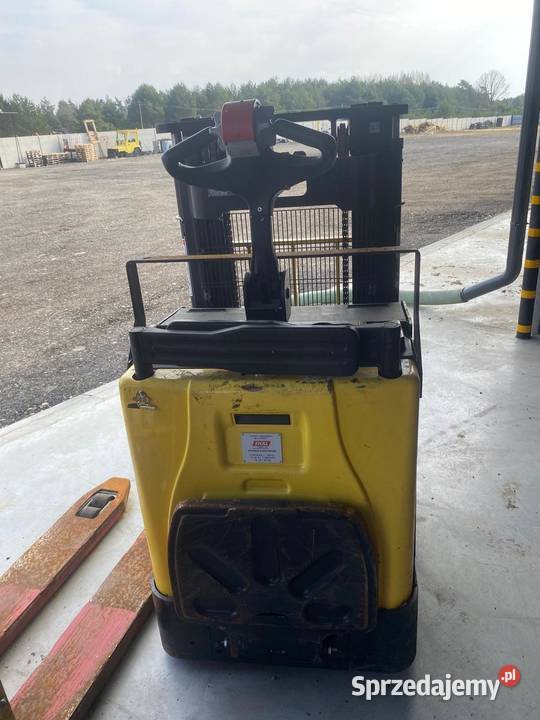 Paleciak elektryczny z masztem HYSTER P20SD 2018 elektryczny