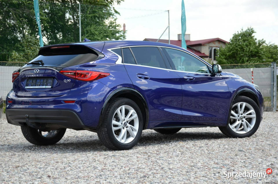 Infiniti Q30 Zarejestrowane 16i 122 Serwis Led łódzkie Kutno