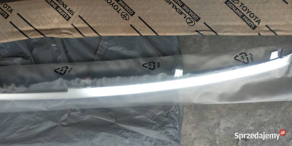 Toyota T28 listwa lewa ozdobna blendy klapy Łódź