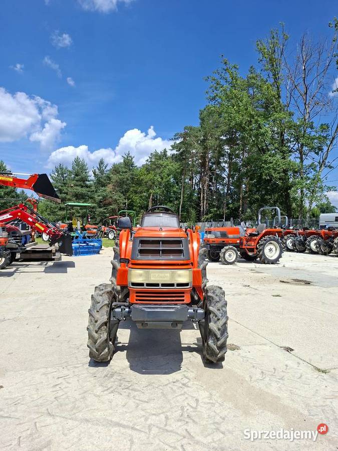 GLOBAL mini traktorek japoński Kubota GT3D 4x4 Milicz