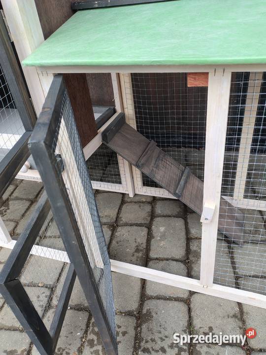 Nowa klatka z wybiegiem królika Brzezna