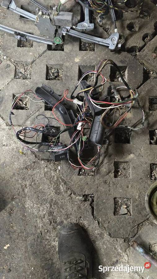 Elektryczne szyby audi 80 b3 b4 4x komplet małopolskie Gorlice