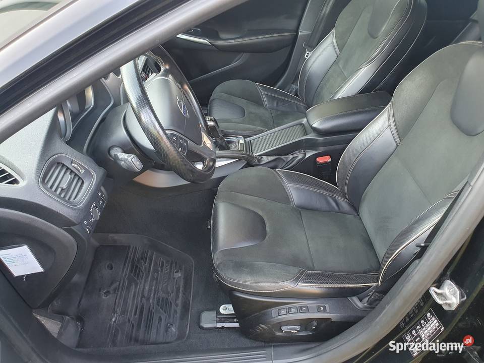 Volvo V40 20 D4 190 Rdesign 2014 czarny Gliwice sprzedam