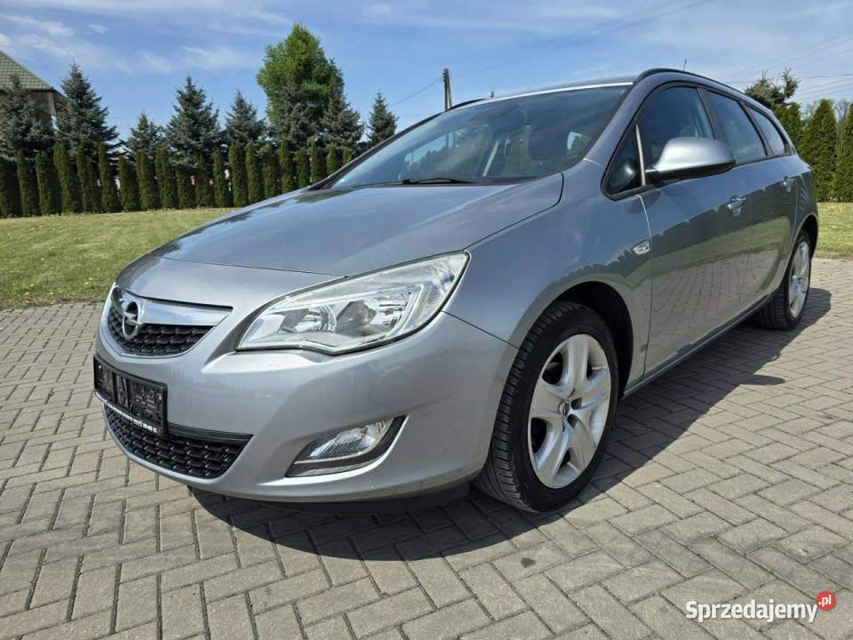 Opel Astra Sports Tourer 14 Benz łódzkie Kutno