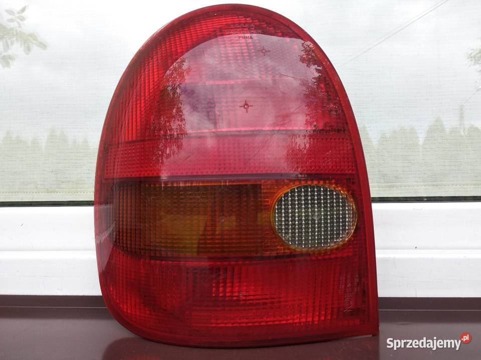 Opel Corsa B 3D lampa tył tylna lewa wkład Sieradz