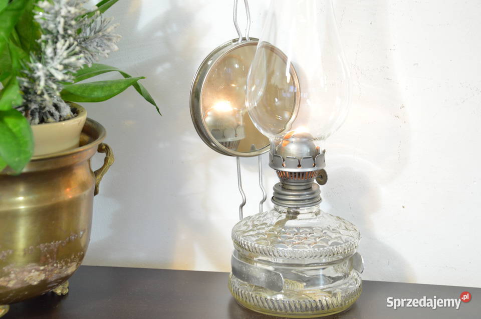 lampa naftowa wisząca stojąca z lusterkiem