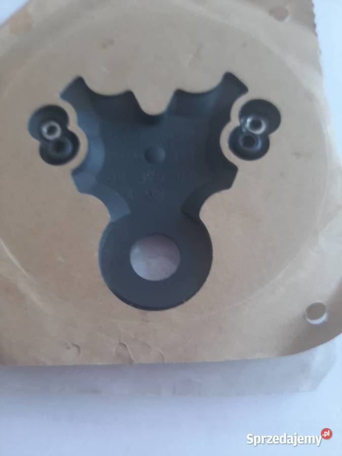 EMBLEMATZNACZEKLOGO VW JETTA BORA TYŁ Świechocin
