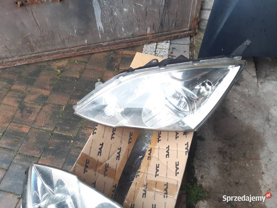 Lampy przednie Honda crv Lampy przednie Węgrów