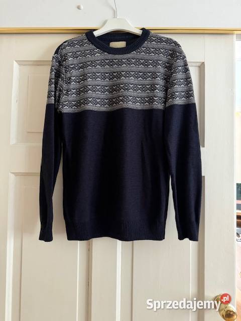 Sweter męski S Bershka granatowobiały we wzór z Swetry i golfy Częstochowa