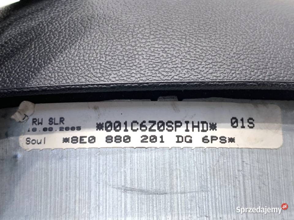 PODUSZKA POWIETRZNA KIEROWCY AUDI A8 D3 osobowe Poduszki powietrzne