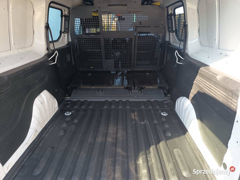 Toyota ProAce City Long 15 D4D 102 5os isofix mazowieckie Warka sprzedam