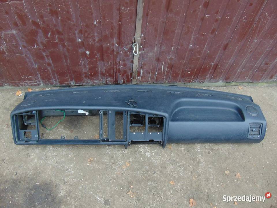 DESKA ROZDZIELCZA KONSOLA NISSAN ATLEON 0613 sprzedam