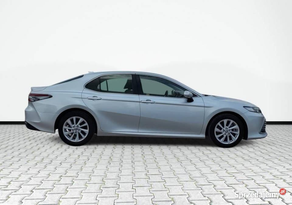 Toyota Camry 2023r 218KM Warszawa