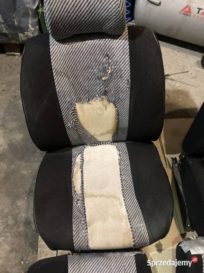 FSO Polonez Caro komplet siedzeń fotele kanapa osobowe Brzana