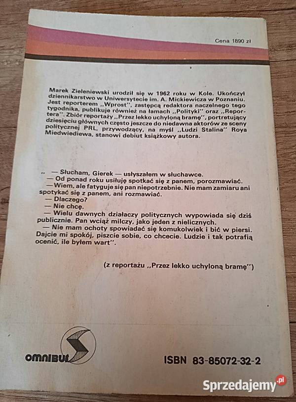 lekko uchyloną bramę M Zieleniewski Ostrów Wielkopolski