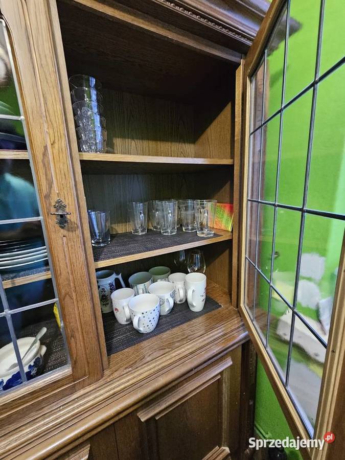 Dębowa witryna z komodą Bednary sprzedam