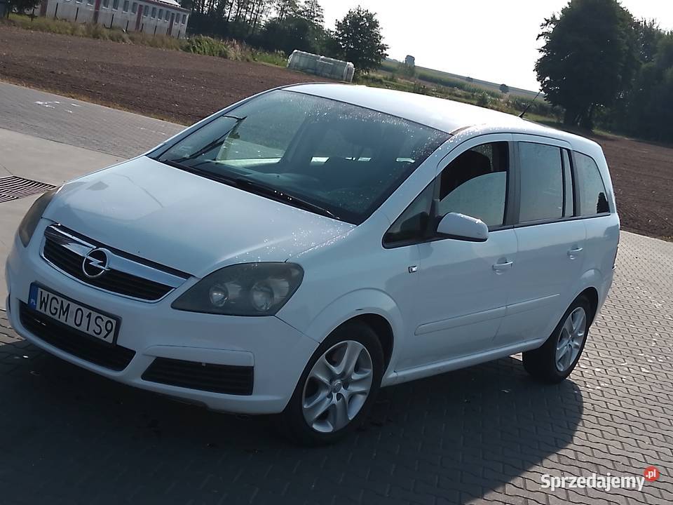 Opel Zafira B 7osobowy diesel 19 105 manualna