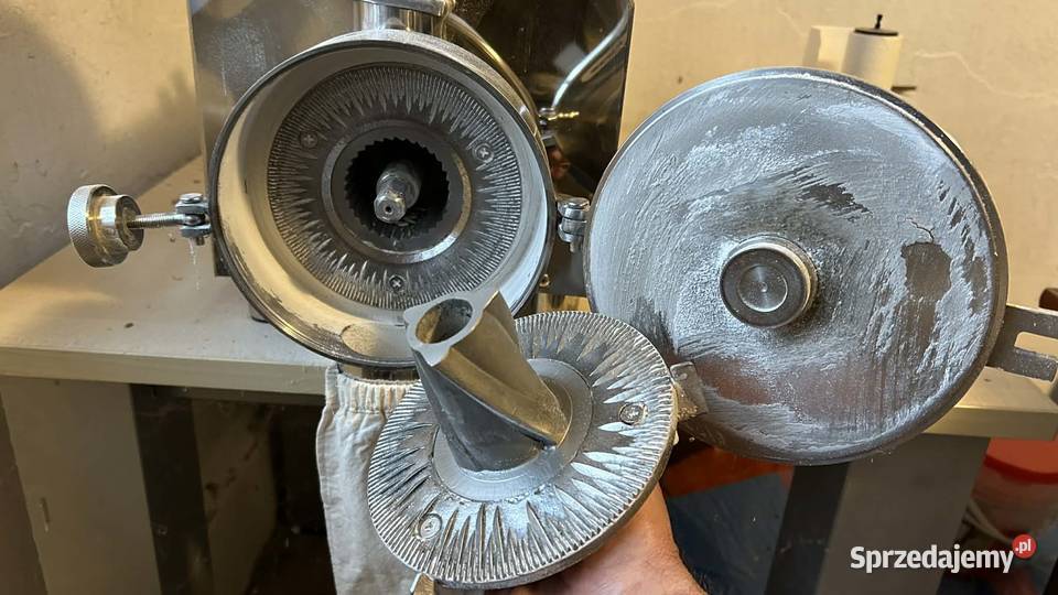 Młynek wielofunkcyjny PRIMA TECH Sanniki sprzedam