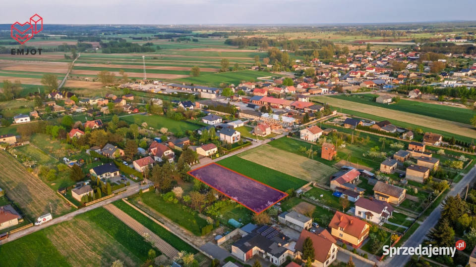 Sprzedaż działki 1656m2 Sieradz łódzkie