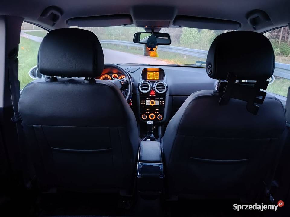 Opel Corsa 12 Benzyna 2009 Model Harter z 1160cm3