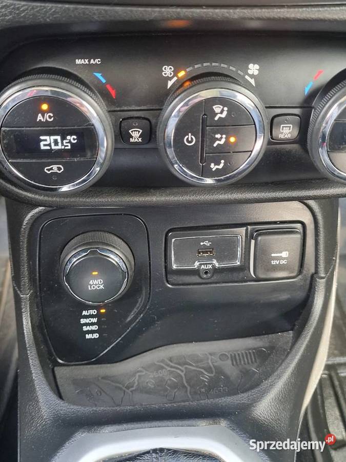 Jeep Renegade 20 MultiJet 4x4 Limited z 2016 Renegade Barlinek
